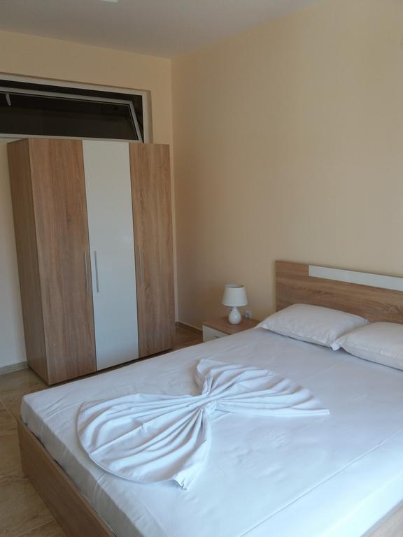 Golden Sea View Apartments 1 เปาโมเรีย ภายนอก รูปภาพ