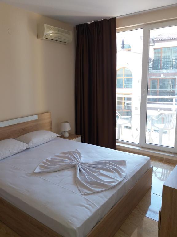 Golden Sea View Apartments 1 เปาโมเรีย ภายนอก รูปภาพ