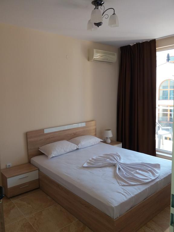 Golden Sea View Apartments 1 เปาโมเรีย ภายนอก รูปภาพ