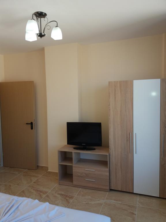 Golden Sea View Apartments 1 เปาโมเรีย ภายนอก รูปภาพ